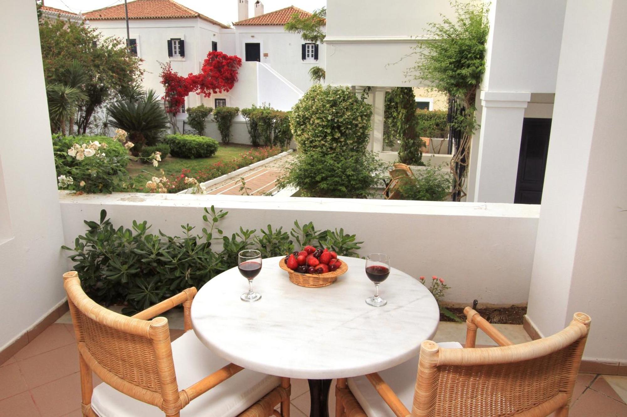 Nissia Traditional Residences Spetses Εξωτερικό φωτογραφία